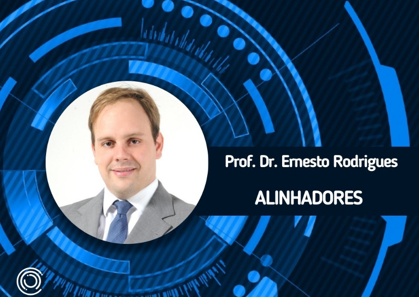 Alinhadores In-House | Dr. Ernesto Rodrigues